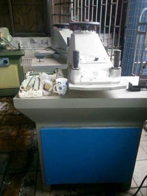 【長安新舊前幫機/規(guī)模最大的前幫機供應商--飛騰皮具機械】價格,廠家,其他皮革.